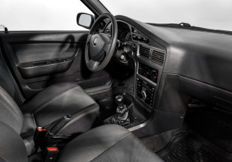 Подержанный автомобиль Daewoo Nexia Sedan 2012 года (13 фото)