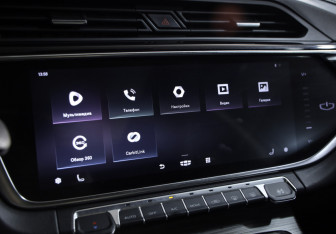 Подержанный автомобиль Geely Atlas Pro 2023 года (16 фото)