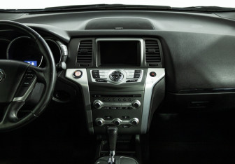 Подержанный автомобиль Nissan Murano Suv 2012 года (14 фото)