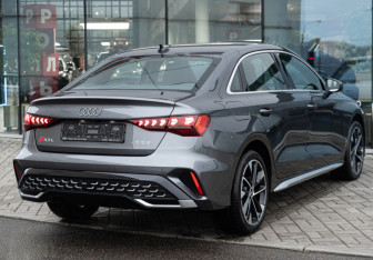 Новый Audi A3 Hatchback 2025 (8 фото)