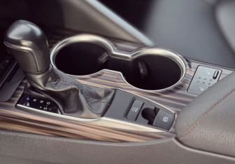 Подержанный автомобиль Toyota Camry Sedan 2019 года (17 фото)