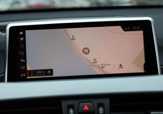 Подержанный автомобиль BMW X1 2019 года (18 фото)