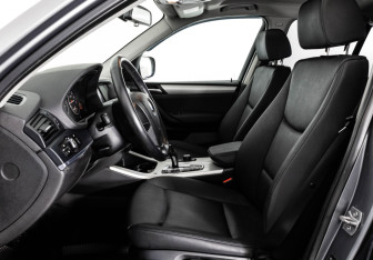 Подержанный автомобиль BMW X3 2013 года (22 фото)