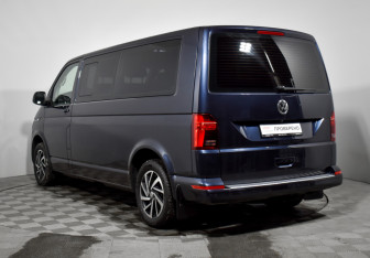 Подержанный автомобиль Volkswagen Caravelle 2020 года (7 фото)