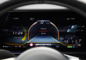 Подержанный автомобиль Mercedes-Benz AMG GT Liftback 2021 года (16 фото)