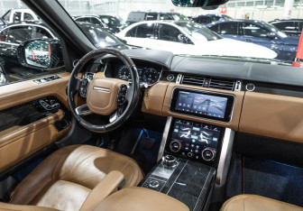 Подержанный автомобиль Land Rover Range Rover 2021 года (16 фото)