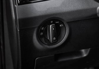 Подержанный автомобиль Skoda Octavia Liftback 2018 года (16 фото)