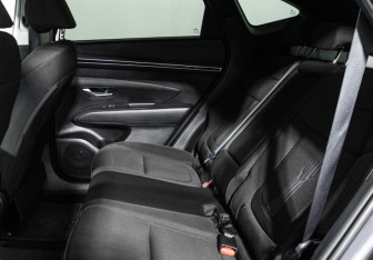 Подержанный автомобиль Hyundai Tucson 2021 года (10 фото)