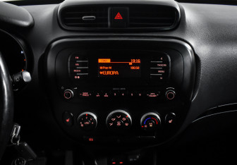 Подержанный автомобиль Kia Soul 2014 года (16 фото)