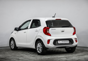 Подержанный автомобиль Kia Picanto 2022 года (7 фото)