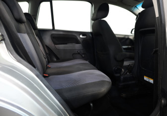 Подержанный автомобиль Ford Fusion 2007 года (20 фото)