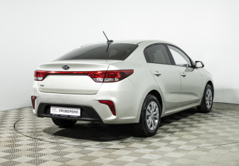 Подержанный автомобиль Kia Rio Sedan 2020 года (5 фото)