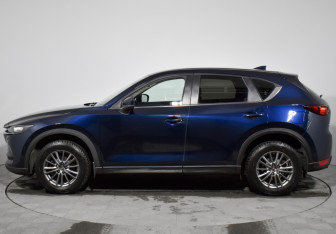 Подержанный автомобиль Mazda CX-5 2017 года (8 фото)