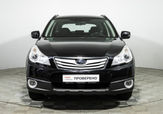 Подержанный автомобиль Subaru Outback Wagon 2011 года (2 фото)