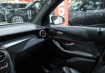 Подержанный автомобиль Mercedes-Benz GLC Coupe 2020 года (20 фото)