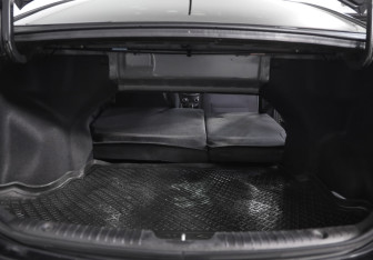 Подержанный автомобиль Hyundai Solaris Sedan 2016 года (22 фото)