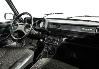 Подержанный автомобиль LADA (ВАЗ) 2105 2005 года (9 фото)