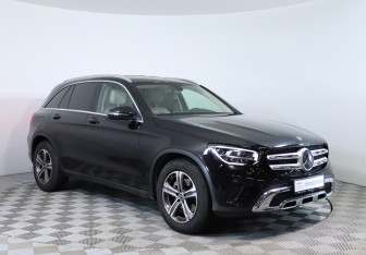 Подержанный автомобиль Mercedes-Benz GLC Coupe 2021 года (3 фото)