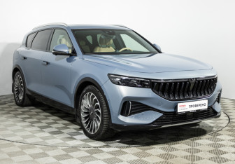 Подержанный автомобиль Voyah Free 2023 года (3 фото)