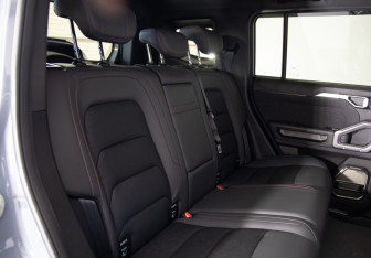 Подержанный автомобиль Jetour T2 2024 года (12 фото)