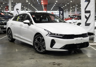 Новый Kia K5 2024 (5 фото)