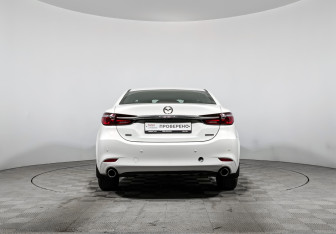 Подержанный автомобиль Mazda 6 Sedan 2023 года (6 фото)