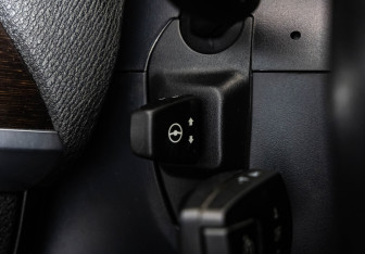 Подержанный автомобиль BMW X5 2013 года (19 фото)