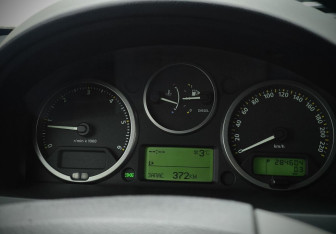 Подержанный автомобиль Land Rover Freelander 2010 года (32 фото)