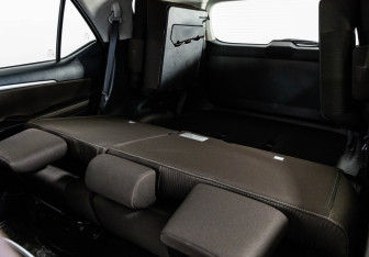 Подержанный автомобиль Toyota Fortuner 2018 года (24 фото)