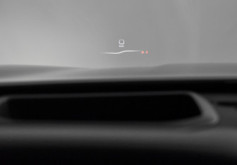 Подержанный автомобиль Haval Jolion 2023 года (18 фото)