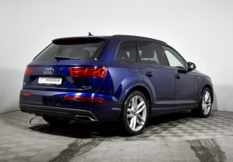 Подержанный автомобиль Audi Q7 2019 года (5 фото)
