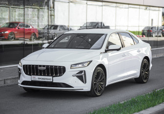 Подержанный автомобиль Geely Preface 2024 года (3 фото)