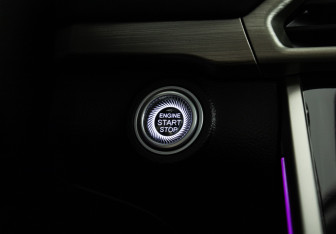 Подержанный автомобиль Exeed TXL 2023 года (20 фото)