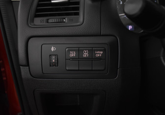 Подержанный автомобиль Mazda CX-5 2014 года (19 фото)