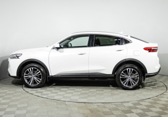 Подержанный автомобиль Haval F7x 2024 года (8 фото)