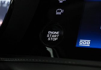 Подержанный автомобиль Changan CS95 2022 года (22 фото)