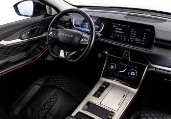 Подержанный автомобиль Exeed TXL 2022 года (16 фото)