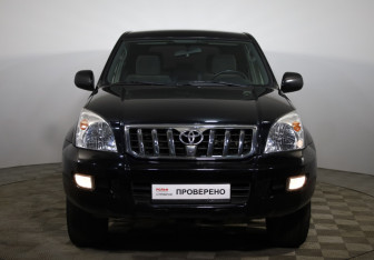 Подержанный автомобиль Toyota Land Cruiser Prado 2007 года (2 фото)