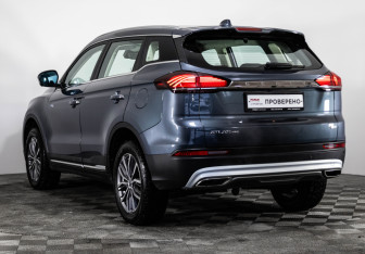 Подержанный автомобиль Geely Atlas Pro 2021 года (8 фото)