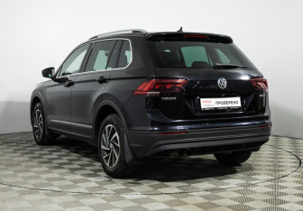 Подержанный автомобиль Volkswagen Tiguan 2018 года (7 фото)