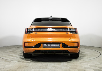 Подержанный автомобиль Zeekr 001 2023 года (6 фото)