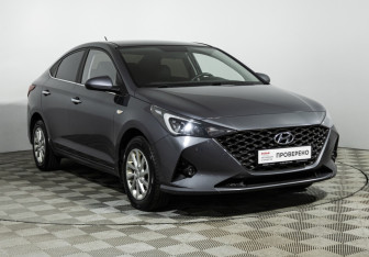 Подержанный автомобиль Hyundai Solaris Sedan 2021 года (3 фото)