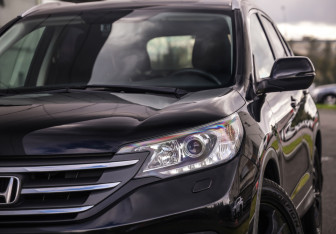 Подержанный автомобиль Honda CR-V 2013 года (2 фото)