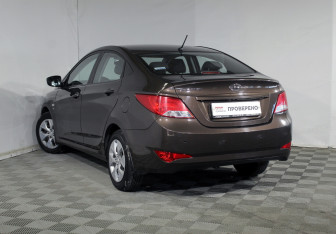 Подержанный автомобиль Hyundai Solaris Sedan 2016 года (3 фото)