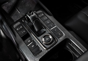 Подержанный автомобиль Haval H9 2024 года (18 фото)