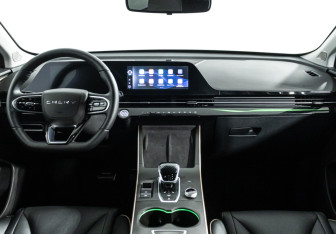 Подержанный автомобиль Omoda C5 2023 года (13 фото)