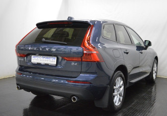 Подержанный автомобиль Volvo XC60 2018 года (5 фото)