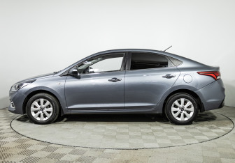 Подержанный автомобиль Hyundai Solaris Sedan 2018 года (8 фото)