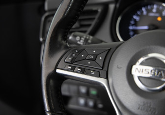 Подержанный автомобиль Nissan X-Trail 2021 года (19 фото)