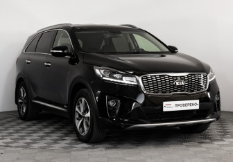 Подержанный автомобиль Kia Sorento 2019 года (3 фото)